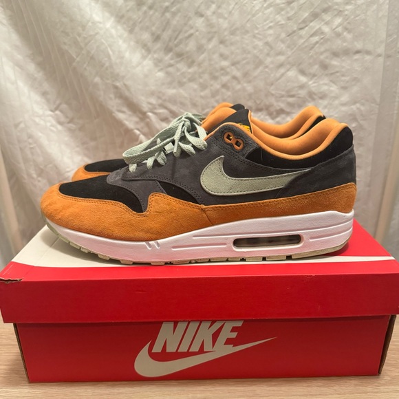 Nike Other - Nike Air Max 1 Ugly Duckling